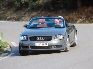 Audi TT Roadster 1999 года  (WW)